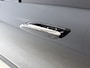 Mercedes-Benz E-klasse 300 e Business Solution AMG | Premium pakket | Winterpakket | Nightpakket | Leder pakket | USB–pakket Plus | Trekhaak | Panoramaschuifdak | Burmester® 4D surround sound | 360° camera | GUARD 360° | 20-inch multispaaks AMG velgen |