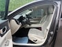Volvo V60 2.0 B3 Essential grijs 2022 1EIG|LED|NAVI|NAP
