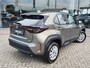 Toyota Yaris Cross 1.5 Hybrid 115 Active plus | Sensoren v/a | Draadloze Telefoonlader | Android Auto