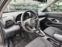Toyota Yaris Cross 1.5 Hybrid 115 Active plus | Sensoren v/a | Draadloze Telefoonlader | Android Auto