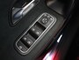 Mercedes-Benz A-klasse 200 Business Solution AMG | Panoramadak | Night pakket | Stoelverwarming | Apple carplay |