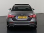 Mercedes-Benz A-klasse 200 Business Solution AMG | Panoramadak | Night pakket | Stoelverwarming | Apple carplay |