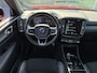 Volvo XC40 1.5 T5 Twin Engine R-Design PHEV, Automaat, Unieke KM-Stand / Trekhaak semi elektrisch wegklapbaar, Stuur-en stoelverwarming / Memory seats / 360 graden camera / Panorama dak / 19" wielen