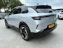 Opel Grandland Electric Business Edition 73 kWh | Luxe Leder | 20" LM-Velgen met All Season | Schuif- Kantel dak | HUD | Matrix verlichting | 219KM |8 Jaar Gar.| Elek. Achterklep | Massage |
