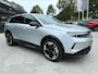 Opel Grandland Electric Business Edition 73 kWh | Luxe Leder | 20" LM-Velgen met All Season | Schuif- Kantel dak | HUD | Matrix verlichting | 219KM |8 Jaar Gar.| Elek. Achterklep | Massage |