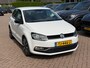 Volkswagen Polo 1.2 TSI Highline / Parkeerhulp V+A / Bluetooth / 16'' / Airco / Cruise Control / Sportstoelen