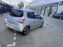 Renault Twingo 1.2 16V 75 Dynamique l AIRCO l CRUISE l LICHTMETALEN VELGEN l TREKHAAK AFNEEMBAAR