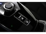 Toyota Urban Cruiser Executive 61 kWh | Panoramadak | JBL Audio | Stoel en stuurwiel verwarming |