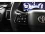 Toyota Urban Cruiser Executive 61 kWh | Panoramadak | JBL Audio | Stoel en stuurwiel verwarming |