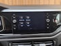 Volkswagen Polo 1.0 TSI Highline R-line Apple CarPlay/Android Auto | Achteruitrijcamera | Adaptieve cruise control | Climate control | DAB ontvanger | Digitale cockpit | Getint glas | Stoelverwarming | Parkeersensoren voor en achter