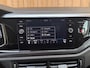 Volkswagen Polo 1.0 TSI Highline R-line Apple CarPlay/Android Auto | Achteruitrijcamera | Adaptieve cruise control | Climate control | DAB ontvanger | Digitale cockpit | Getint glas | Stoelverwarming | Parkeersensoren voor en achter