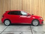 Volkswagen Polo 1.0 TSI Highline R-line Apple CarPlay/Android Auto | Achteruitrijcamera | Adaptieve cruise control | Climate control | DAB ontvanger | Digitale cockpit | Getint glas | Stoelverwarming | Parkeersensoren voor en achter