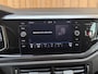 Volkswagen Polo 1.0 TSI Highline R-line Apple CarPlay/Android Auto | Achteruitrijcamera | Adaptieve cruise control | Climate control | DAB ontvanger | Digitale cockpit | Getint glas | Stoelverwarming | Parkeersensoren voor en achter