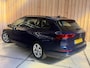 Volkswagen Golf Variant 1.0 TSI Life Achteruitrijcamera | Apple CarPlay/Android Auto | Adaptieve cruise control | Climate control | LED verlichting | Navigatiesysteem | Parkeersensoren voor en achter