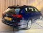 Volkswagen Golf Variant 1.0 TSI Life Achteruitrijcamera | Apple CarPlay/Android Auto | Adaptieve cruise control | Climate control | LED verlichting | Navigatiesysteem | Parkeersensoren voor en achter