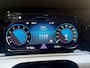 Volkswagen Golf Variant 1.0 TSI Life Achteruitrijcamera | Apple CarPlay/Android Auto | Adaptieve cruise control | Climate control | LED verlichting | Navigatiesysteem | Parkeersensoren voor en achter