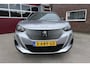 Peugeot e-2008 EV Allure Pack 50 kWh, 360 camera, Carplay, 3 Fase, Navi, Cruise, Lane Assist, Rijklaarprijs incl. garantie.