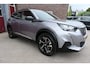 Peugeot e-2008 EV Allure Pack 50 kWh, 360 camera, Carplay, 3 Fase, Navi, Cruise, Lane Assist, Rijklaarprijs incl. garantie.