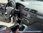 Ford C-Max 1.8-16V Titanium | Panoramadak | PDC | LMV | Rijd Schakelt Goed