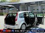 Ford C-Max 1.8-16V Titanium | Panoramadak | PDC | LMV | Rijd Schakelt Goed