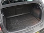 Volkswagen Golf 1.5 TSI Highline Business R | Adaptive cruise | Stoelverwarming | Climate control | Navigatie | Carplay | Virtueel dashboard | Park assist | Trekhaak | 17" velgen