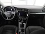 Volkswagen Golf 1.5 TSI Highline Business R | Adaptive cruise | Stoelverwarming | Climate control | Navigatie | Carplay | Virtueel dashboard | Park assist | Trekhaak | 17" velgen