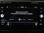 Volkswagen Golf 1.5 TSI Highline Business R | Adaptive cruise | Stoelverwarming | Climate control | Navigatie | Carplay | Virtueel dashboard | Park assist | Trekhaak | 17" velgen