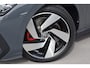 Volkswagen Golf 1.5 272pk eHybrid GTE | ACC | Sport Pakket | Volledig leder | Stoelverwarming- en verkoeling | Schuif-kanteldak | Elektrisch wegklapbare trekhaak | VERLENGDE GARANTIE!
