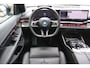 BMW i5 Touring eDrive40 M Sport Edition 84 kWh - NL Auto!! Stoelverw+koeling I Elek trekhaak I Bowers & Wilkins