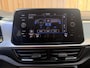 Volkswagen T-Roc 1.0 TSI Life Business Achteruitrijcamera | Apple CarPlay/Android Auto | Adaptieve cruise control | Climate control | DAB ontvangst | Digitale cockpit | LED koplampen | Voorstoelen verwarmd | Parkeersensoren voor en achter