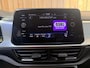 Volkswagen T-Roc 1.0 TSI Life Business Achteruitrijcamera | Apple CarPlay/Android Auto | Adaptieve cruise control | Climate control | DAB ontvangst | Digitale cockpit | LED koplampen | Voorstoelen verwarmd | Parkeersensoren voor en achter