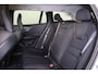 Volvo V60 B3 Momentum Advantage - Parkeercamera achter - Parkeersensoren voor & achter - Styling Pack - R-Design Grille - Cruise control - Inklapbare trekhaak - 19' LMV