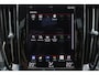 Volvo V60 B3 Momentum Advantage - Parkeercamera achter - Parkeersensoren voor & achter - Styling Pack - R-Design Grille - Cruise control - Inklapbare trekhaak - 19' LMV