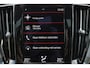 Volvo V60 B3 Momentum Advantage - Parkeercamera achter - Parkeersensoren voor & achter - Styling Pack - R-Design Grille - Cruise control - Inklapbare trekhaak - 19' LMV