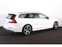 Volvo V60 B3 Momentum Advantage - Parkeercamera achter - Parkeersensoren voor & achter - Styling Pack - R-Design Grille - Cruise control - Inklapbare trekhaak - 19' LMV