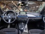 BMW 3-Serie 318i M Sport *Schuif/Kantel | Alcantara | LED | Groot scherm | Cruise | Keyless | Navi | Clima | 18" LM | Parkeersensoren | Bluetooth*