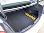 BMW 3-Serie 318i M Sport *Schuif/Kantel | Alcantara | LED | Groot scherm | Cruise | Keyless | Navi | Clima | 18" LM | Parkeersensoren | Bluetooth*