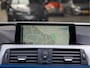 BMW 3-Serie 318i M Sport *Schuif/Kantel | Alcantara | LED | Groot scherm | Cruise | Keyless | Navi | Clima | 18" LM | Parkeersensoren | Bluetooth*