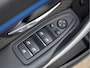 BMW 3-Serie 318i M Sport *Schuif/Kantel | Alcantara | LED | Groot scherm | Cruise | Keyless | Navi | Clima | 18" LM | Parkeersensoren | Bluetooth*
