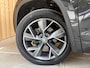 Skoda Kodiaq 1.5 TSI Sportline Business Automaat | Apple CarPlay/Android Auto | Climate & cruise control | DAB ontvanger | LED koplampen | Navigatiesysteem | Voorstoelen en achterbank verwarmd