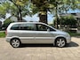 Opel Zafira 2.2-16V Maxx Automaat*7 persoons*Airco*Trekhaak*