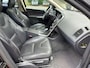 Volvo XC60 2.0 T5 R-Design l Pano l Trekhaak l Leder l Xenon l ACC l BLIS l