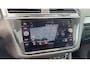 Volkswagen Tiguan 1.4 TSI Comfortline Business R PANORAMADAK / STOELVERW / KEYLESS / 360GR CAMERA / CARPLAY / NAVI / CLIMA / NL-AUTO