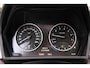 BMW X1 sDrive20i Centennial High Executive|Rijklaar!|M-Sport|Pano|HUD|Camera|Trekhaak|Stoelverwarming