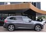 BMW X1 sDrive20i Centennial High Executive|Rijklaar!|M-Sport|Pano|HUD|Camera|Trekhaak|Stoelverwarming