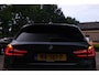 BMW X1 sDrive20i Centennial High Executive|Rijklaar!|M-Sport|Pano|HUD|Camera|Trekhaak|Stoelverwarming