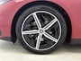 Mercedes-Benz CLA Shooting Brake 180 Business Solution AMG | Premium pakket | Nightpakket | Trekhaak | Vast panoramadak | 18" vijfspaaks lichtmetalen AMG-velgen | Sportstoelen | Massage functie | URBAN GUARD |