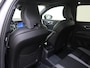Volvo V60 T8 AWD Plus Dark | Trekhaak | Panoramadak | HUD | 360° Camera |