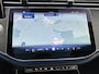 Mercedes-Benz E-klasse Estate 300 e Business Solution AMG | Winterpakket | Nightpakket | Comfortpakket Plus | Trekhaak | Panoramaschuifdak | 360° camera | 20-inch multispaak AMG velgen |