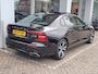 Volvo S60 2.0 T4 R-DESIGN AUTOMAAT Lederen sportstoelen | Open dak | Harman Kardon | HUD